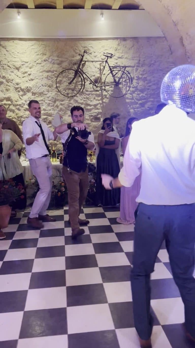 La piste sous la voûte du Château Sainte-Cécile